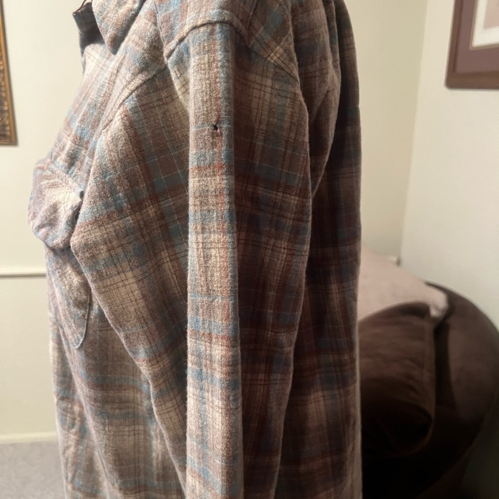 Pendleton Pure Virgin Wool Button Front Shirt - image 4